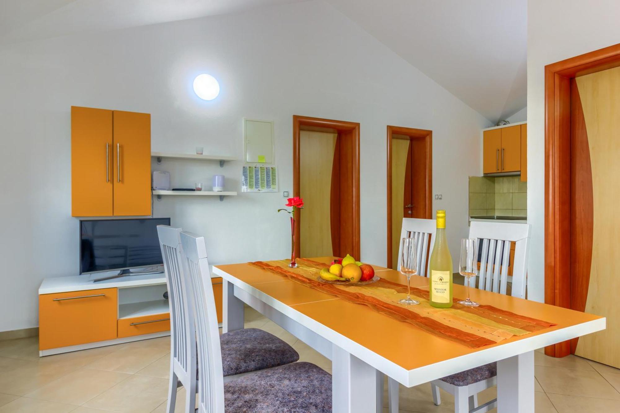 Apartmani Mato Пировац Екстериор снимка