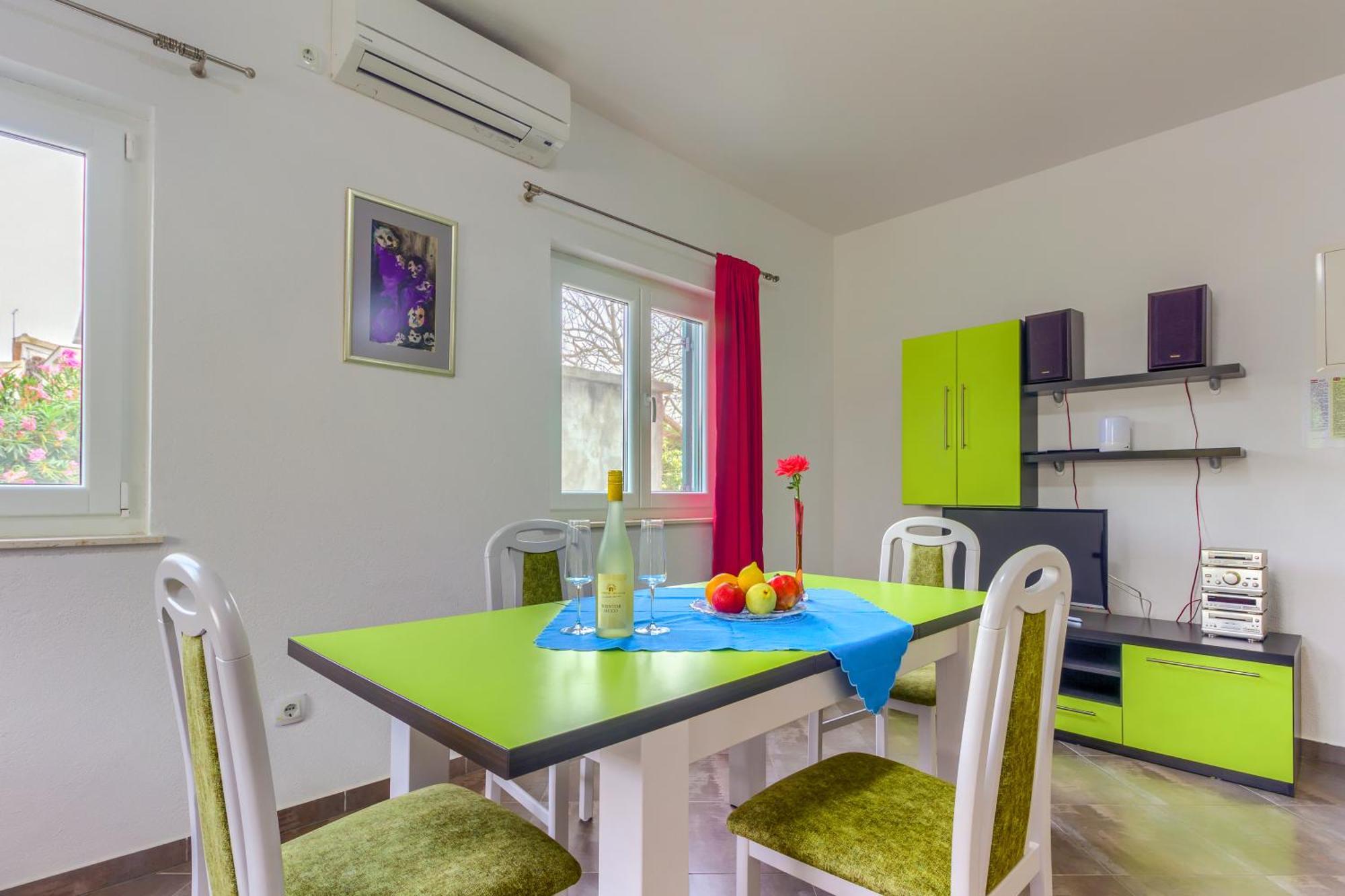 Apartmani Mato Пировац Екстериор снимка